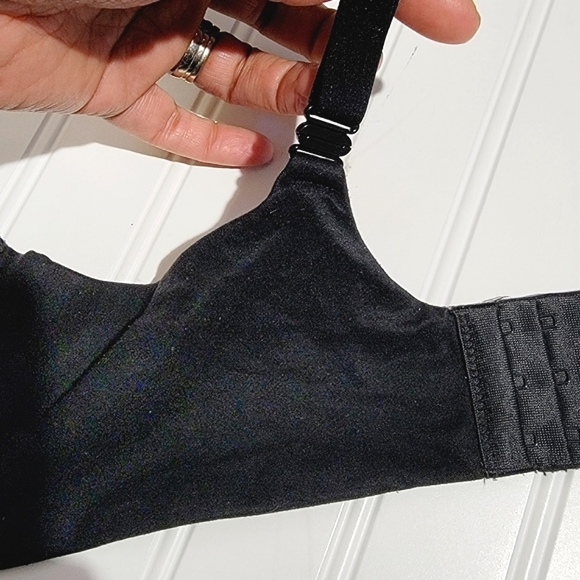 Victoria Secret Body By Victoria  Lined Demi | 38DDD - Picture 6 of 8